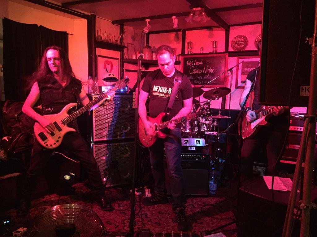 The Bugle Inn Buitenkant foto