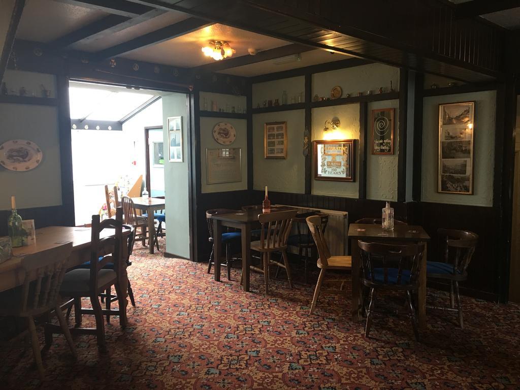 The Bugle Inn Buitenkant foto