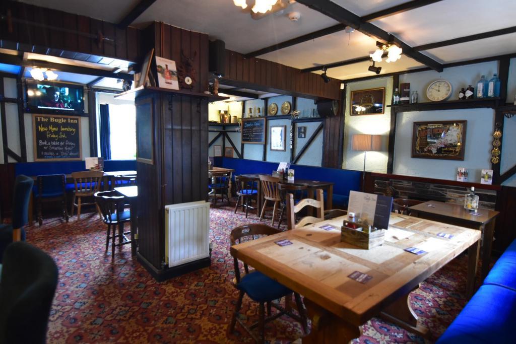 The Bugle Inn Buitenkant foto